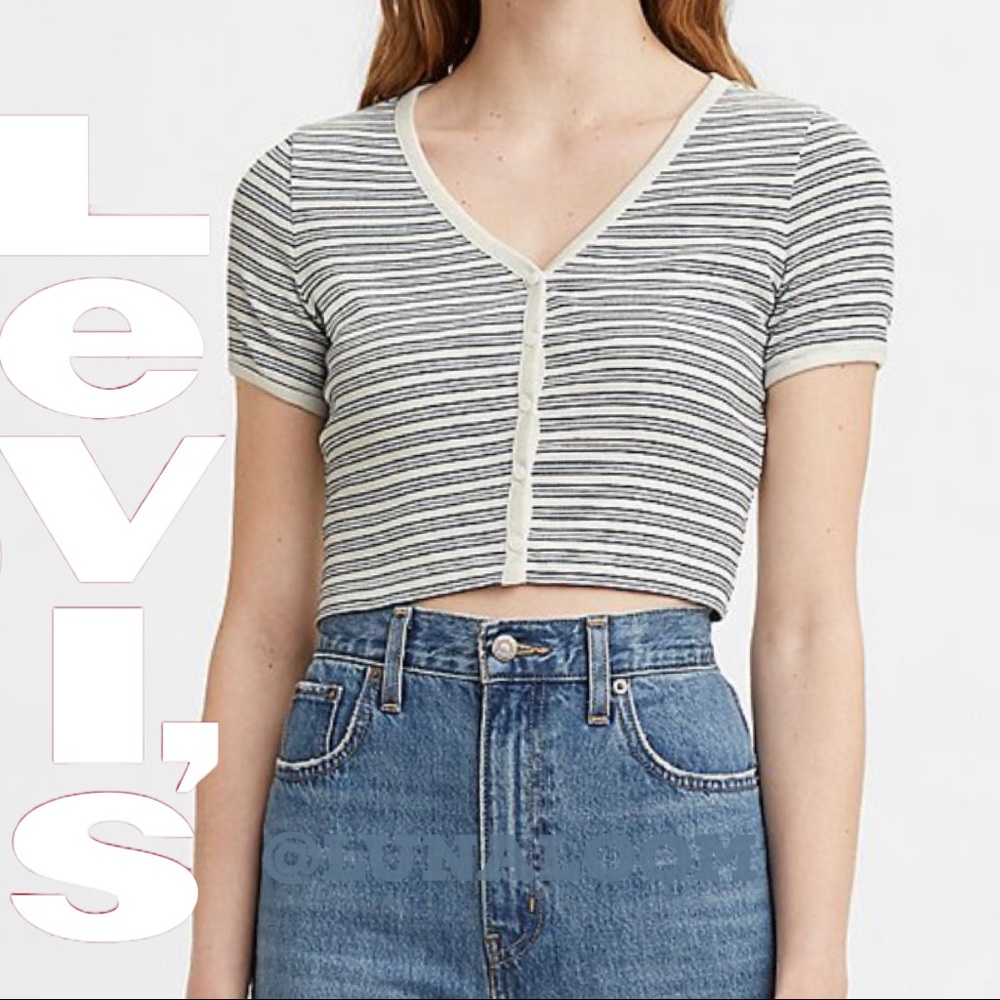🆕 Levi’s | Plein Air Stripe Gema FrontButton Cropped Baby Tee. 90’s …